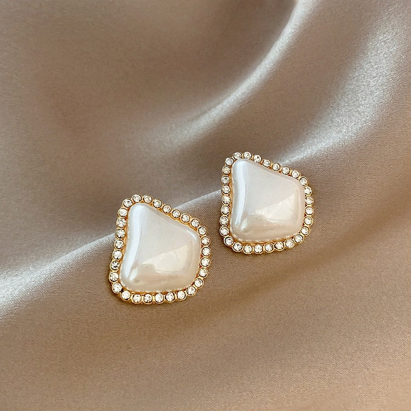 Vintage Zircon Stud Earrings | Zircon Stud Earrings | WHITE PEARL